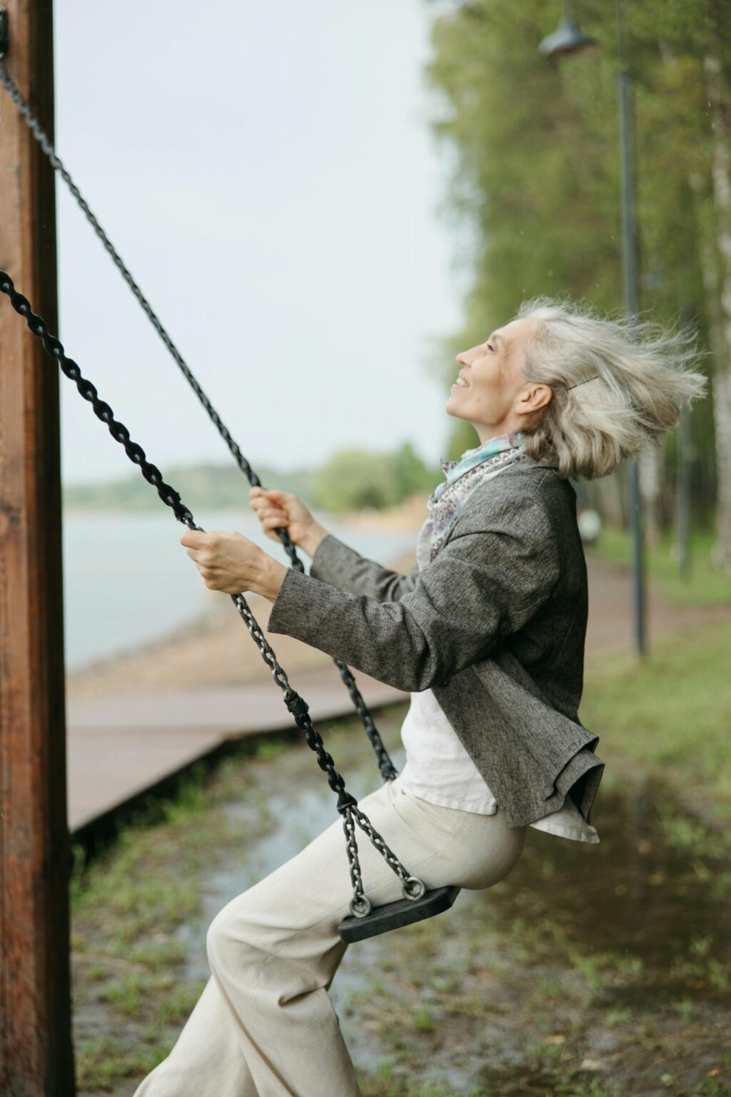 pictures-of-elderly-having-fun